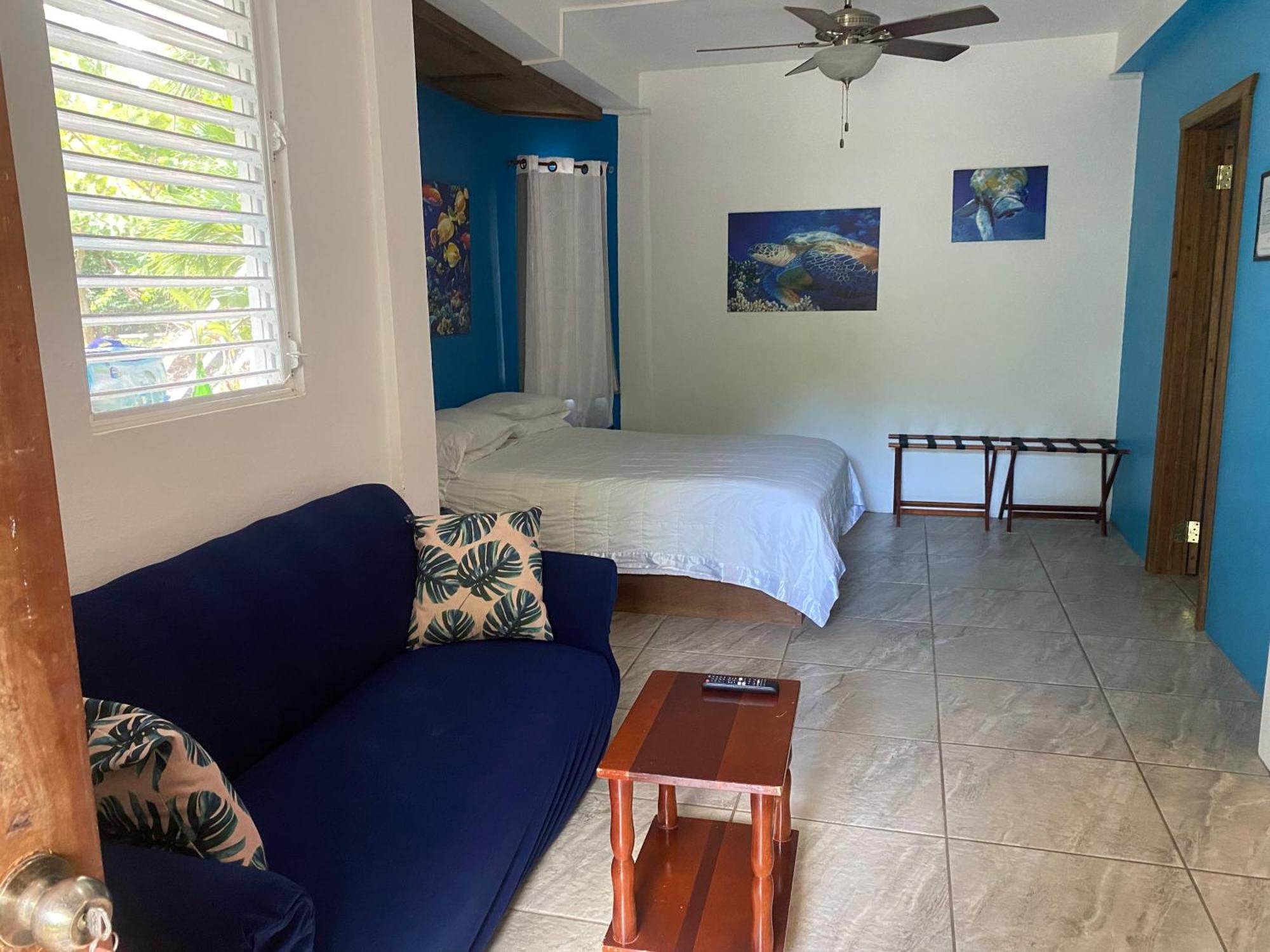 Jaguar Morning Star Hotel Caye Caulker Eksteriør billede